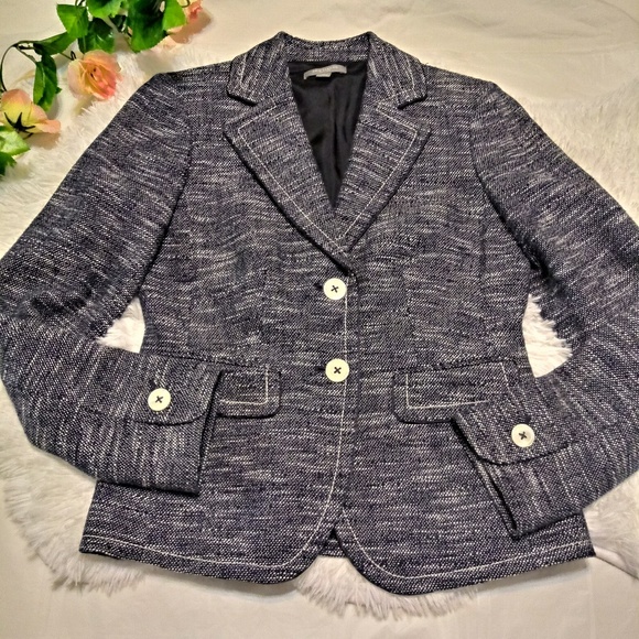 Ann Taylor Jackets & Blazers - 💜 Ann Taylor Petites Blazer